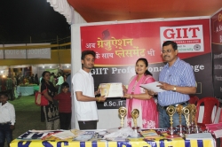 Rahul Ranjan Student of BBA(1st Year) has been awarded Best Performance award for his Excellent Managing Ability in organizing Event in Swadeshi Mela