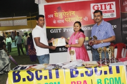 Debasish kapri Student of  BBA(1st Year) has been awarded Best Performance award for his Excellent Managing Ability in organizing Event in Swadeshi Mela