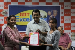 EKTA KUMARI Student of BSc IT(1st Year) has been awarded GIIT Academic Excellence Award - 2015 